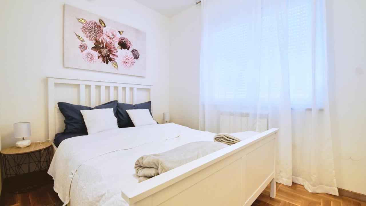 Lovely Apartment Mira Near Airport Zagreb Nagygorica Kültér fotó